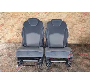 Передние сидения Fiat Scudo