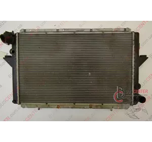 Радиатор охлаждения Renault Master NRF 50410 50410