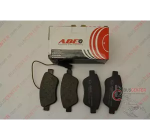 Тормозные колодки передние (маленькие) Fiat Doblo 77362091 C1F036ABE