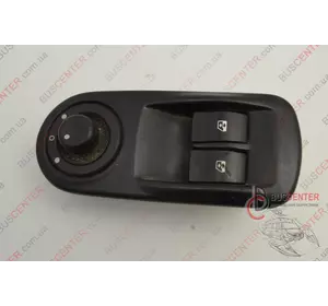 Блок кнопок  стеклоподъемника левой двери (комплектный) Renault Trafic 8200011867 8200011867
