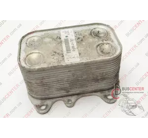 Масляный охладитель (теплообменник, радиатор) Volkswagen Caddy 03L117021C 03L117021C