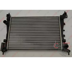 Радиатор охлаждения Fiat Fiorino 55700447 D7F018TT